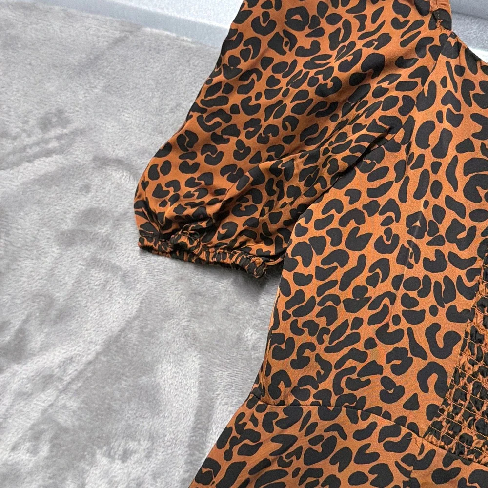 Good American Leopard Print Midi Dress Womens 3 Large Brown Button Front Smocked - Picture 11 of 12